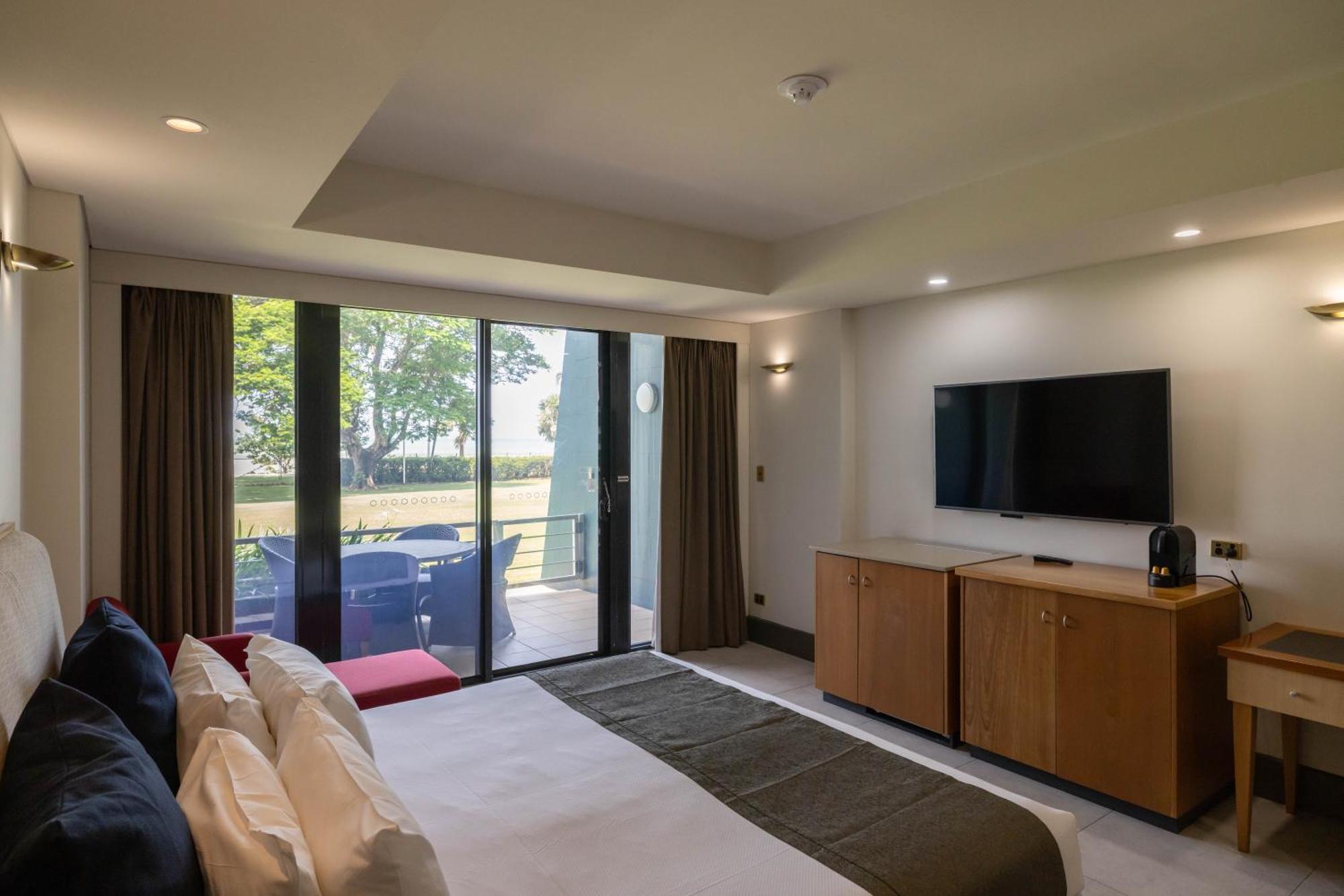 Mindil Beach Casino Resort Darwin Exterior foto A room at the hotel